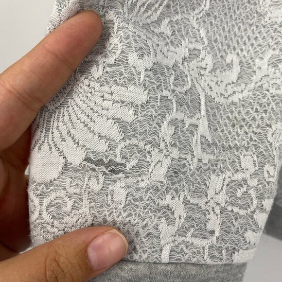 Maurices Womens Lace Overlay Gray Long Sleeve Sweater Top Medium - Picture 9 of 10